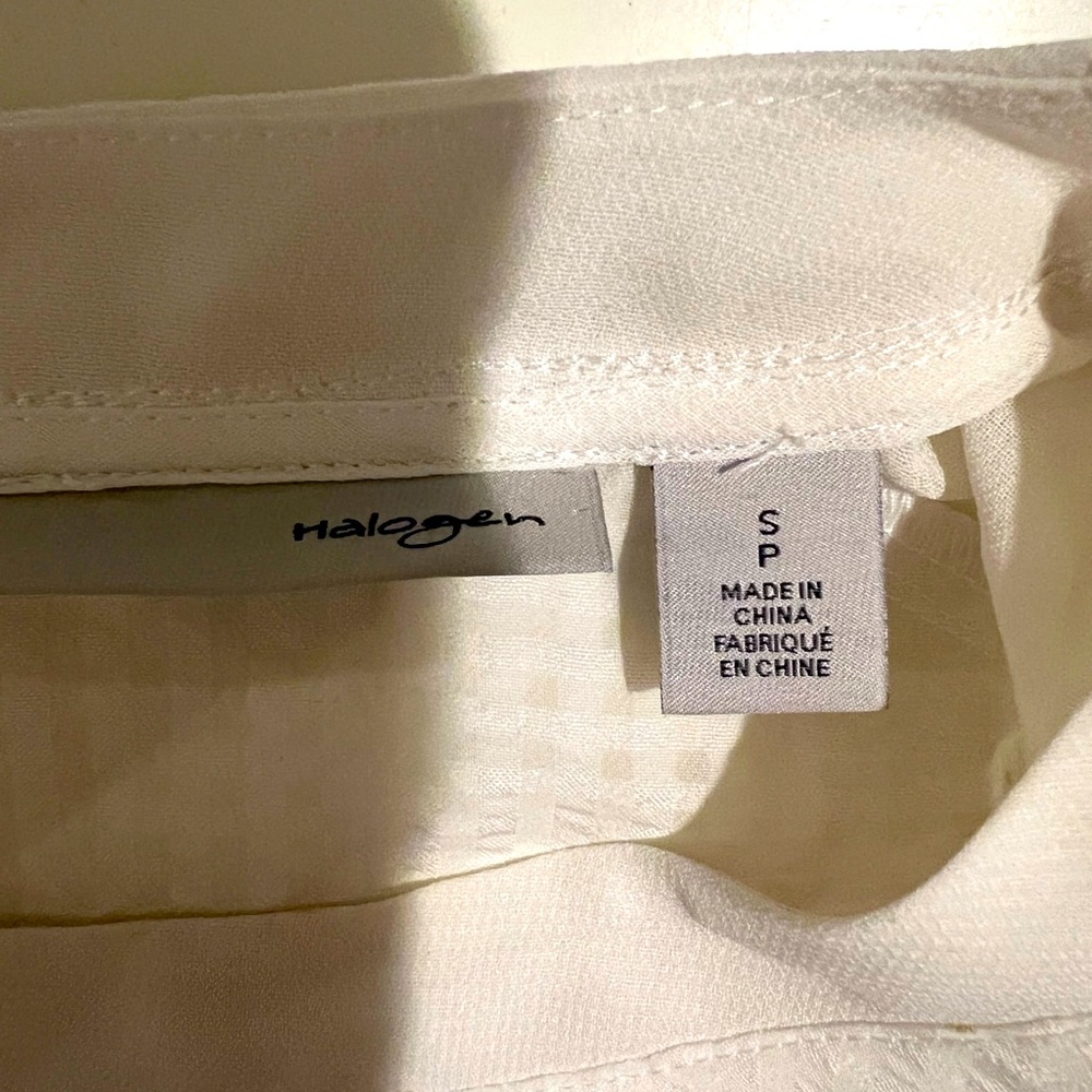 Halogen blouse from Nordstrom size small petite